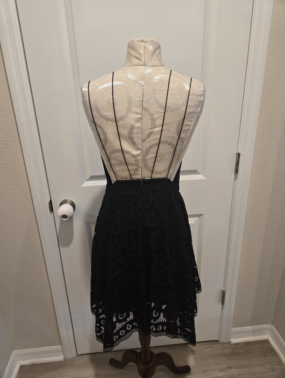 Free People NWT Just Like Honey Lace Dress, Size 10 - Picture 9 of 15
